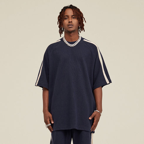 ARTLESS STRIPED T-SHIRT