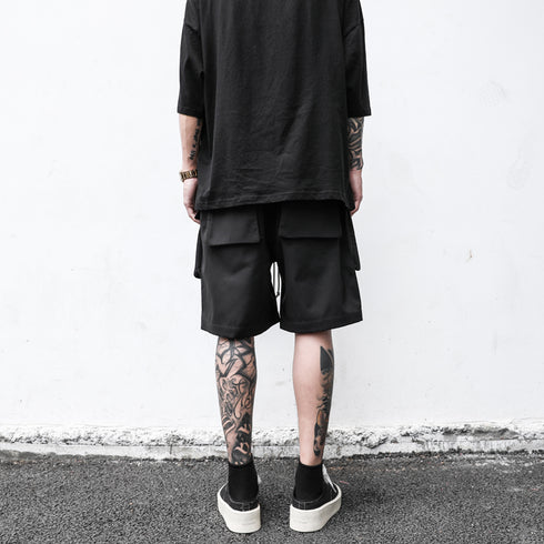 LOOSE FOUR-POCKET SHORTS