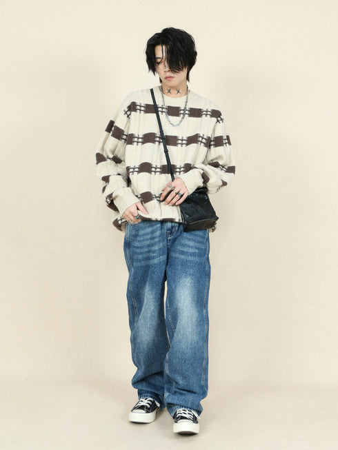 PATTERNED PLAID SWEATER