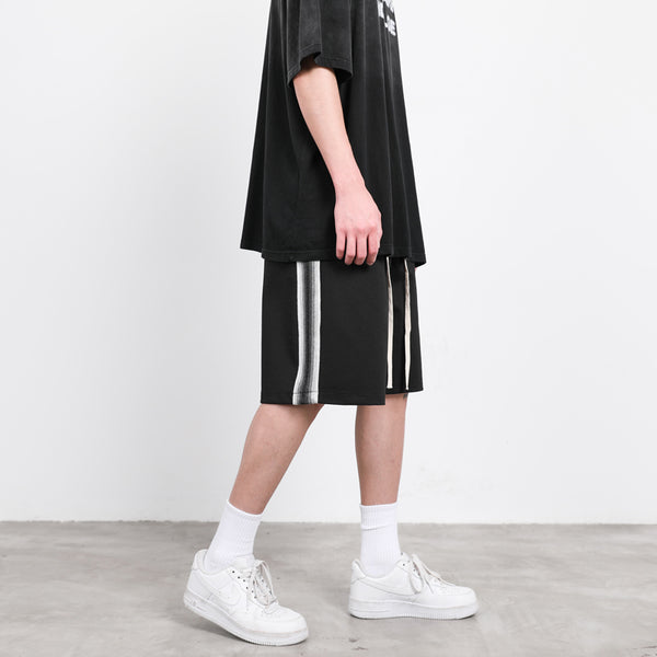 WASHED STRIPE SHORTS